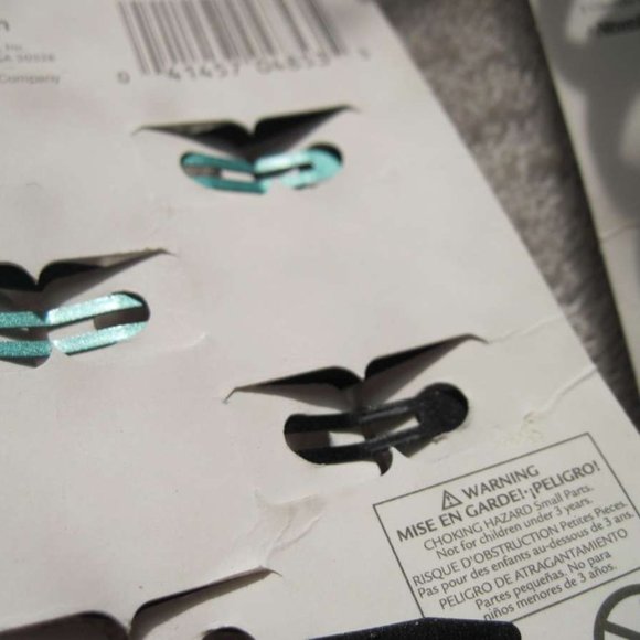 4 Goody Fashionow Triangle Glittery Epoxy Covered Metal Hair Snap Clips Glitter - Picture 12 of 13